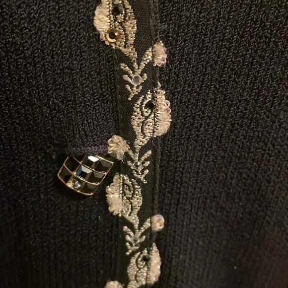 St.John Evening By Marie Gray skirt suit. - Picture 10 of 12